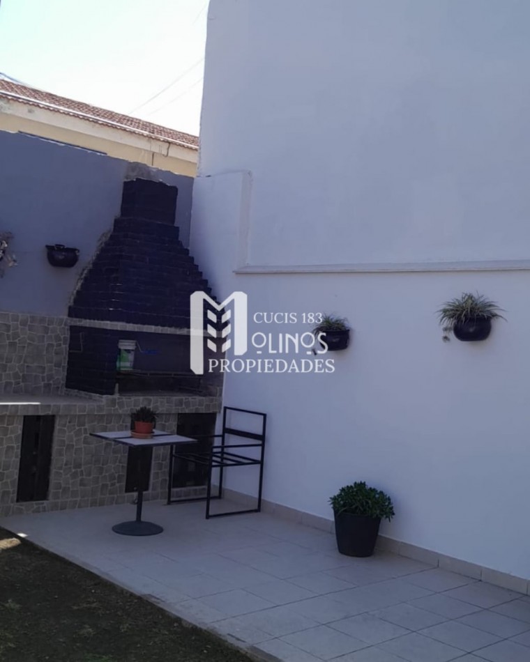 VENDO CASA 6 DORMITORIOS EN PARQUE BELGRANO - NO APTA CREDITO