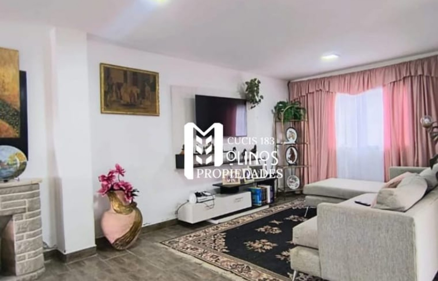 VENDO CASA DE CATEGORIA DE 6 DORMITORIOS VAQUEROS