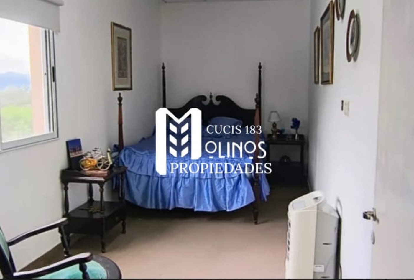 VENDO CASA DE CATEGORIA DE 6 DORMITORIOS VAQUEROS