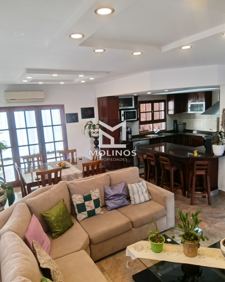CASA EN VENTA 